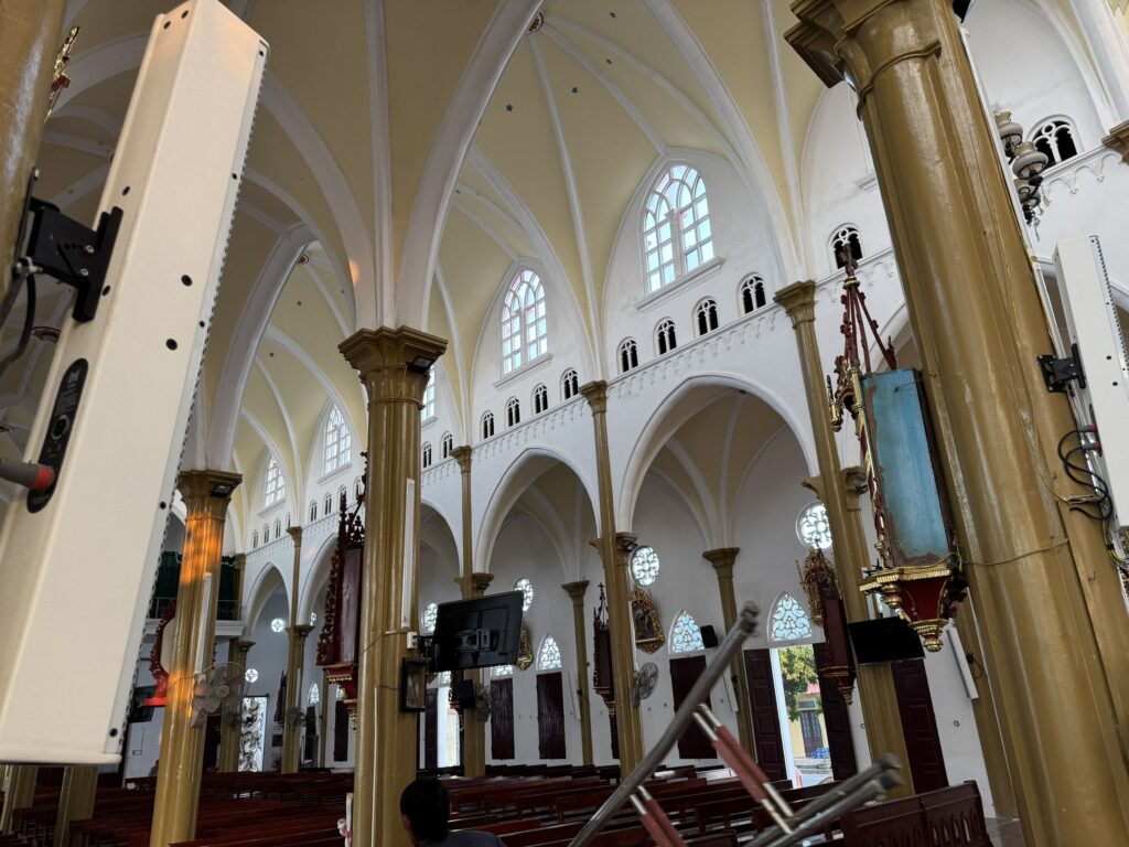 Lắp đặt âm thanh giáo xứ Minh Đường - Giao thủy - Nam Định 6 z7653397271313 73240f5dc33b45fc49408dc5a0078ee0